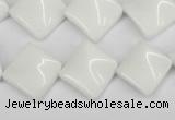 CTW57 15.5 inches 15*15mm twisted diamond white agate beads